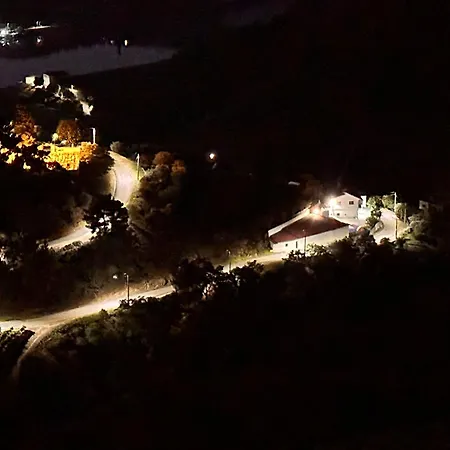 Casa Da Amendoeira Covelinhas 4* Peso da Régua