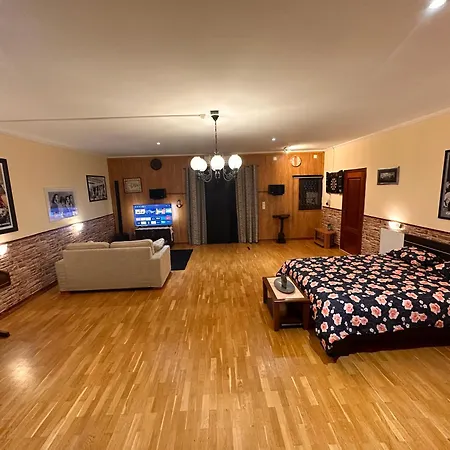 Casa Da Amendoeira Covelinhas * Peso da Régua