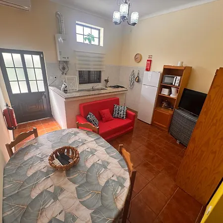 Casa Da Amendoeira Covelinhas 4* Peso da Régua
