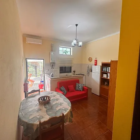 Casa Da Amendoeira Covelinhas Pensjonat