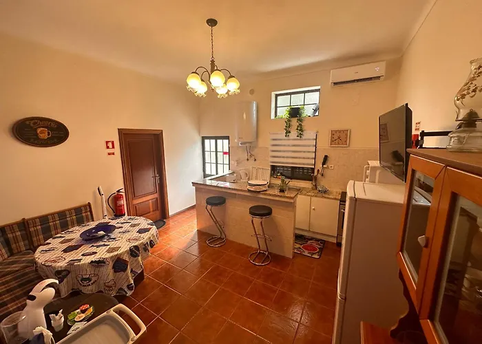 Casa Da Amendoeira Covelinhas Gasthof